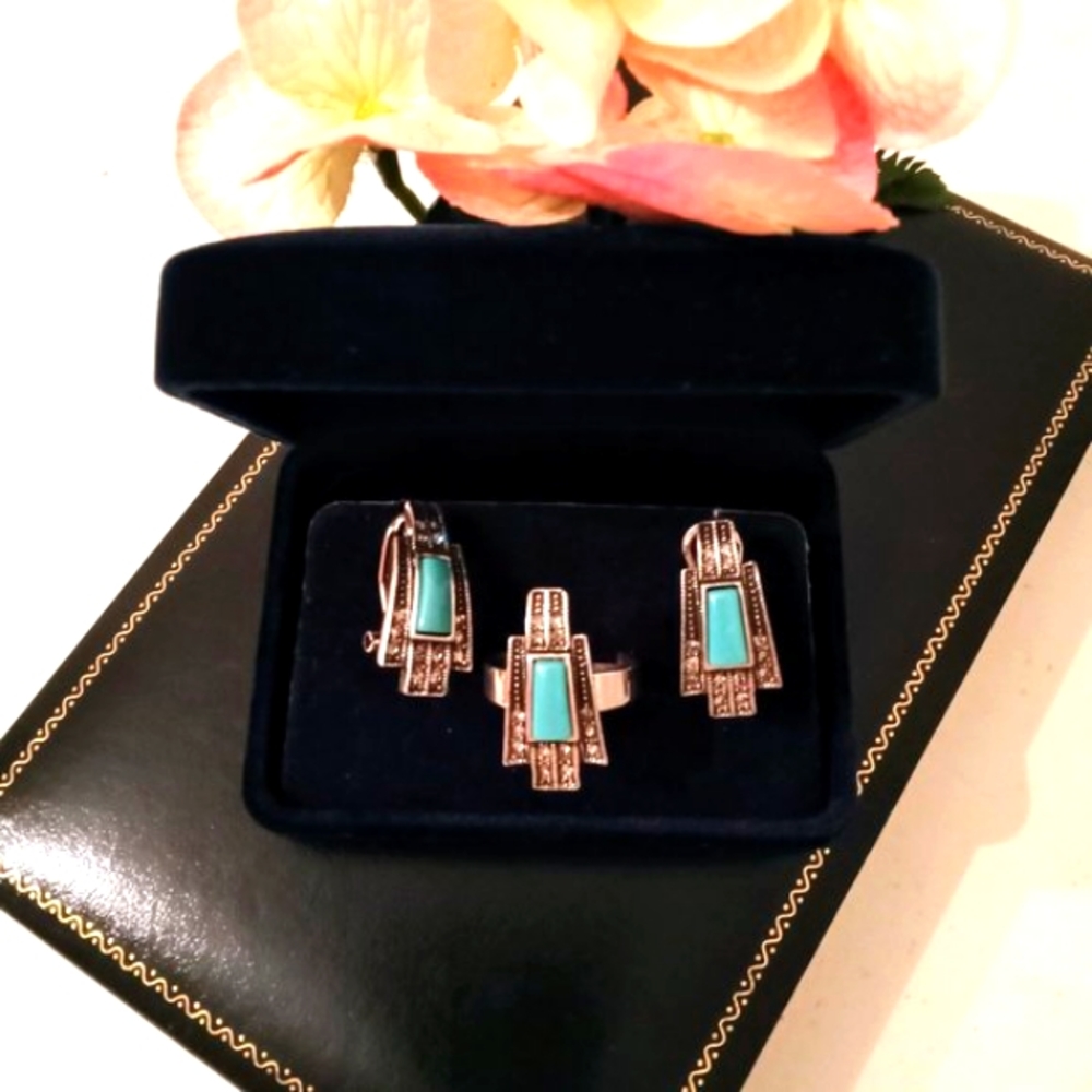 🎁 FREE GIFT INCLUDED 🎁NEW Fashion Jewelry Vintage Set: Ring & Earrings